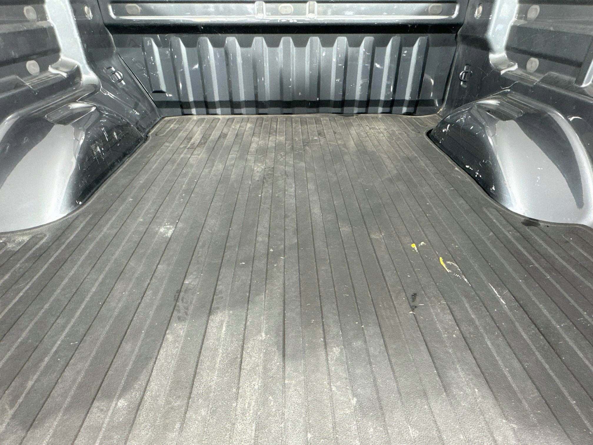 Used 2017 Chevrolet Colorado LT w/ LT Convenience Package RWD image 32