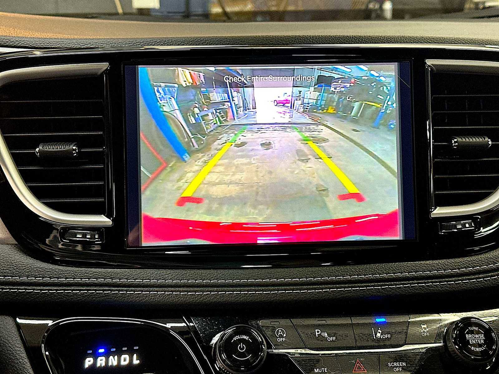 New 2026 Chrysler Pacifica Select w/ S Appearance Package image 23