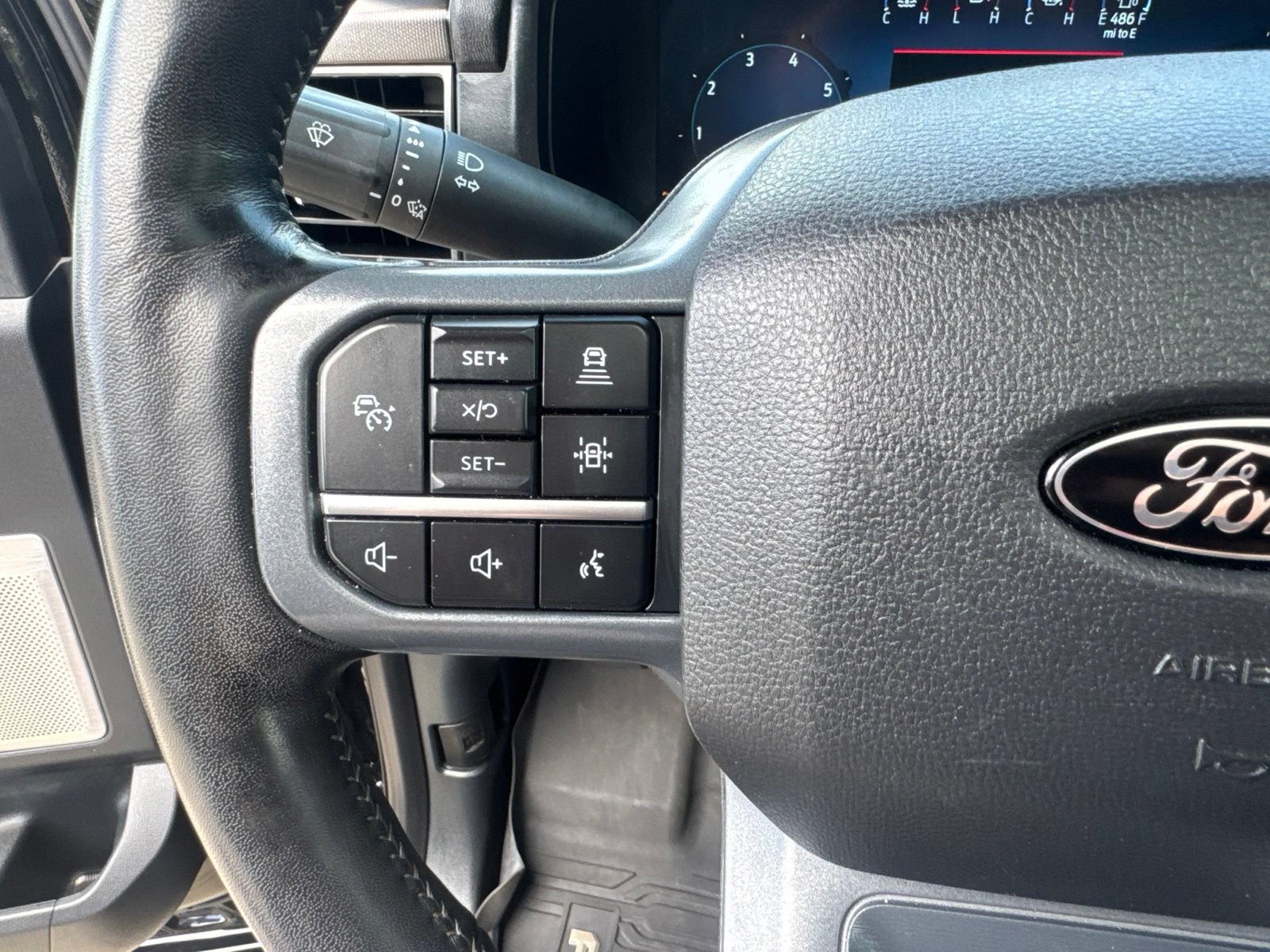 Used 2024 Ford F150 Lariat w/ Equipment Group 502A High AWD/4WD image 22