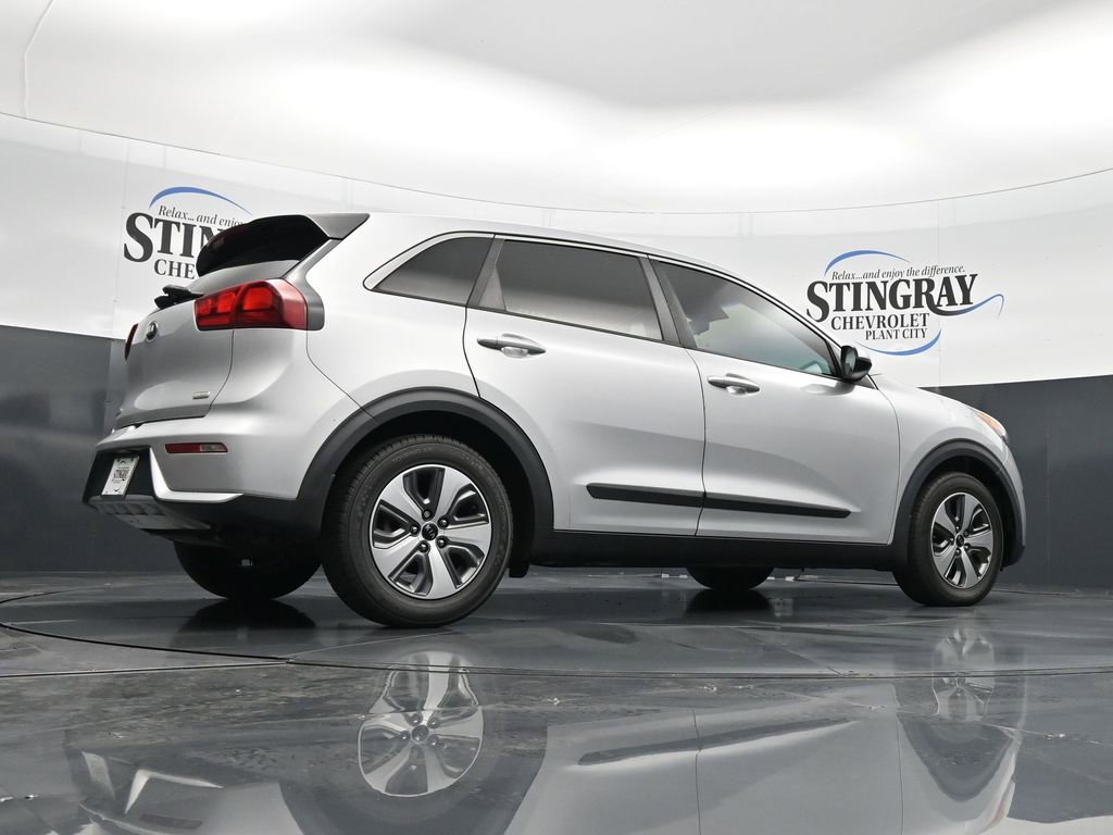 Used 2018 Kia Niro FE image 23