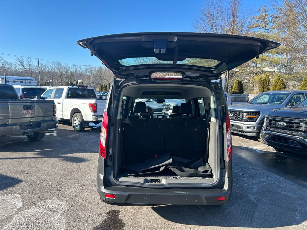 Certified 2023 Ford Transit Connect XL image 8