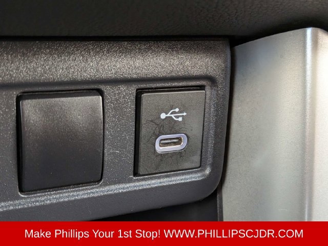 Used 2024 Toyota Corolla Cross AWD Hybrid image 20