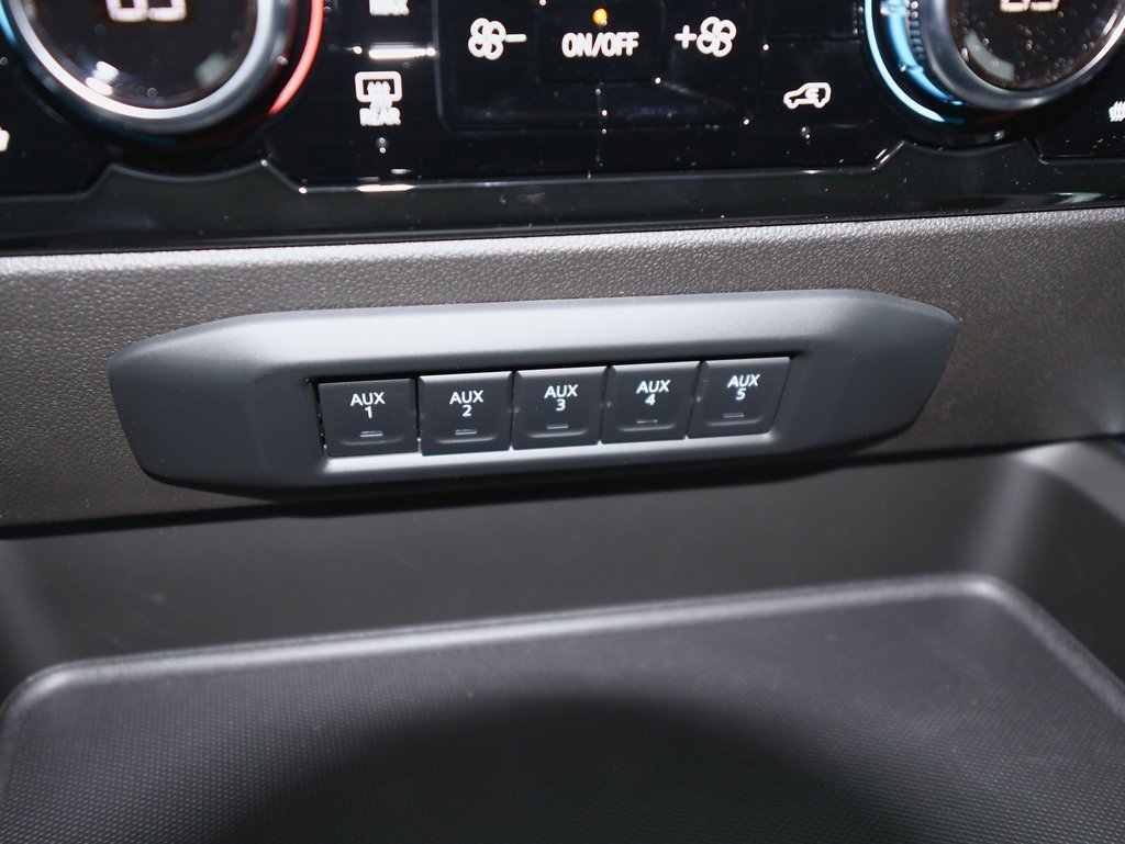 New 2026 GMC Sierra 2500 SLT w/ SLT Premium Package image 24