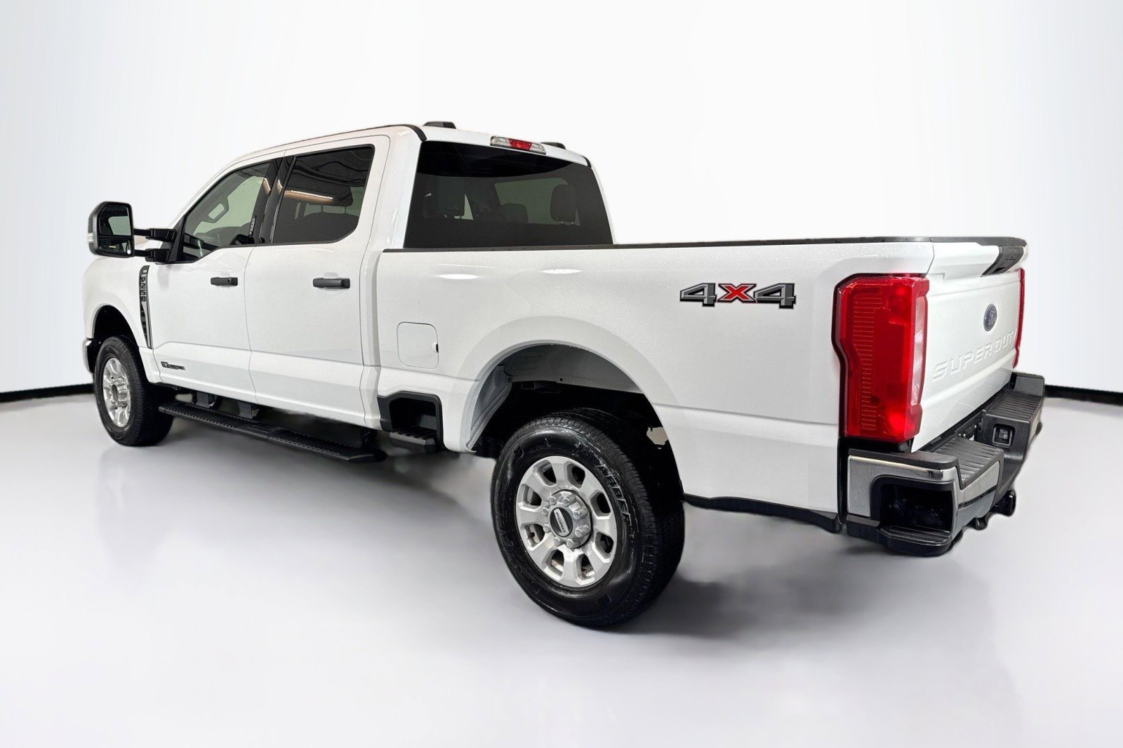 Used 2024 Ford F250 XLT image 7
