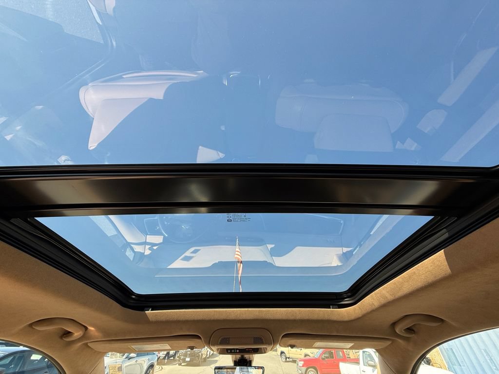 Used 2024 Cadillac XT6 Premium Luxury w/ Platinum Package FWD image 26