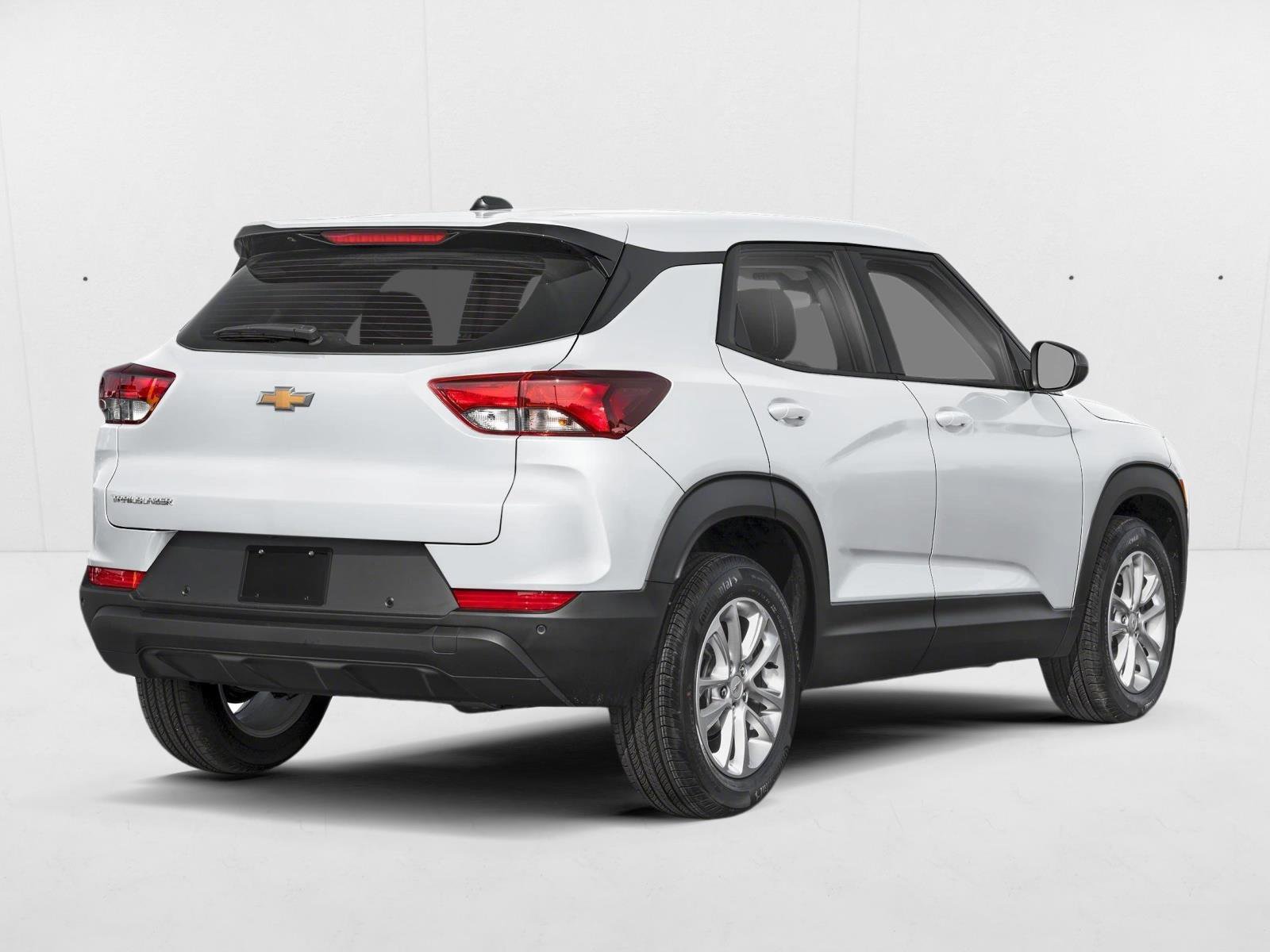 New 2026 Chevrolet TrailBlazer LT w/ Midnight Edition FWD image 2
