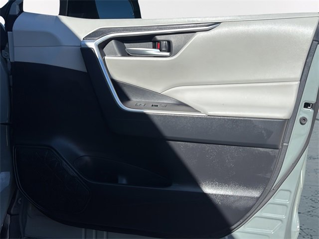 Used 2023 Toyota RAV4 XLE image 10