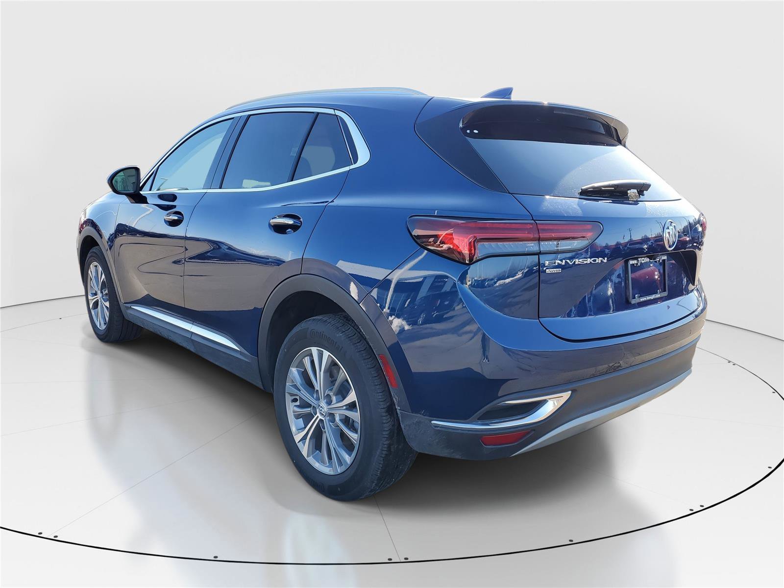 Used 2023 Buick Envision Preferred image 3
