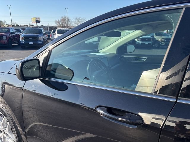 Used 2024 Ford Edge SEL w/ Convenience Package AWD/4WD image 12