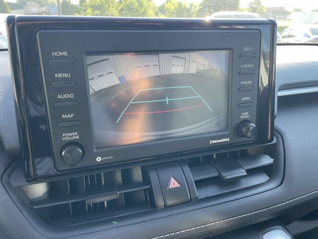 Used 2021 Toyota RAV4 LE FWD image 34
