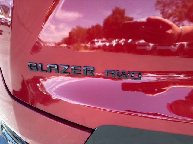 Used 2024 Chevrolet Blazer RS w/ Driver Confidence II Package AWD/4WD image 11