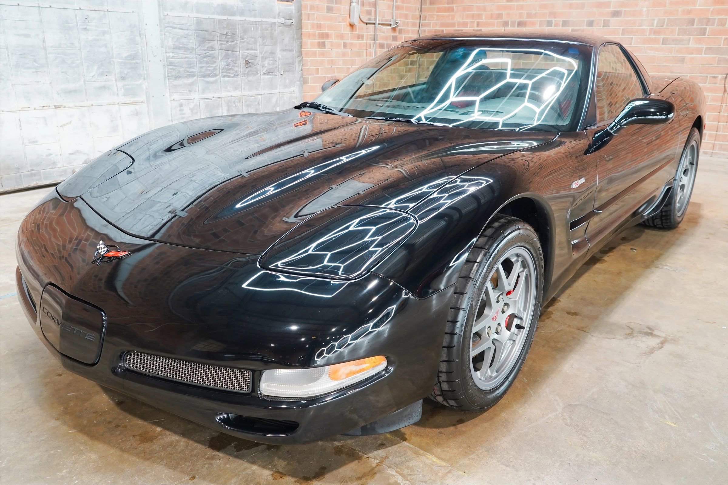 Used 2002 Chevrolet Corvette Z06 w/ Memory Pkg RWD image 21