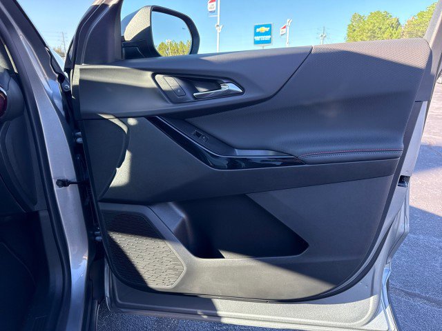 New 2026 Chevrolet Equinox RS w/ Convenience Package III image 13