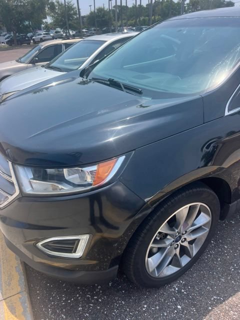Used 2016 Ford Edge Titanium w/ Equipment Group 301A FWD image 4