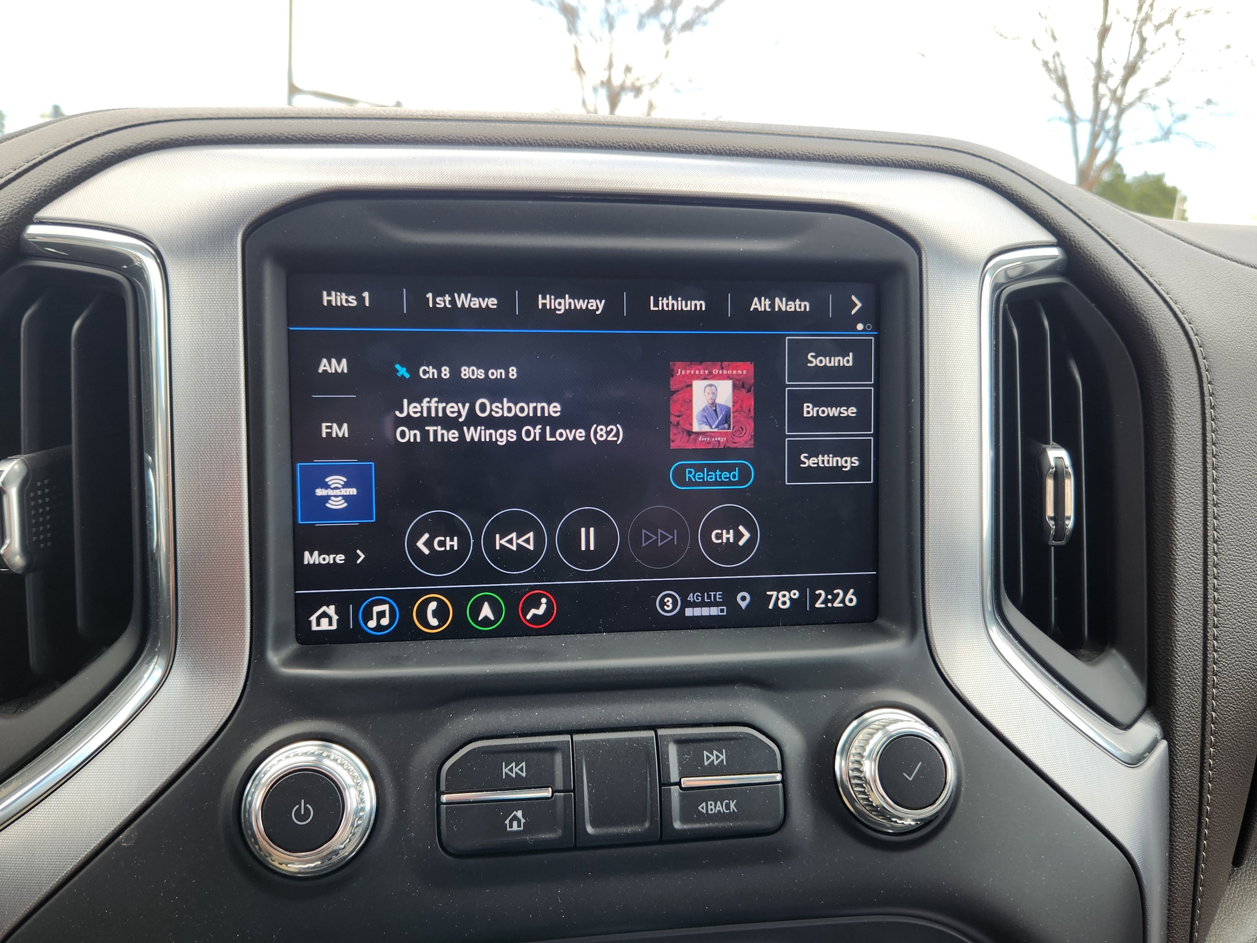 Used 2022 GMC Sierra 1500 SLT w/ Technology Package image 23