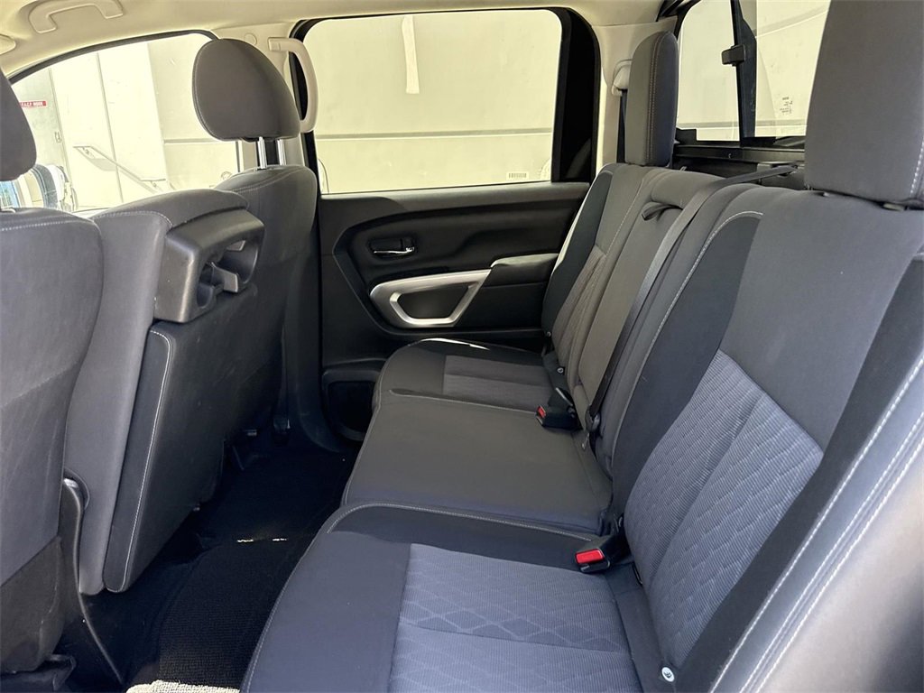 Used 2023 Nissan Titan SV image 21