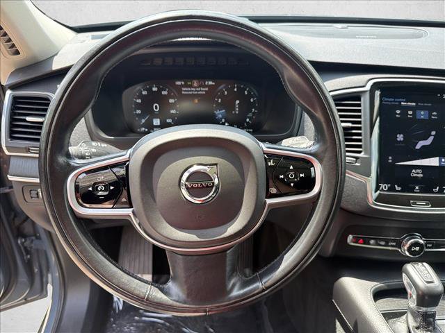 Used 2020 Volvo XC90 T6 Momentum AWD/4WD image 14