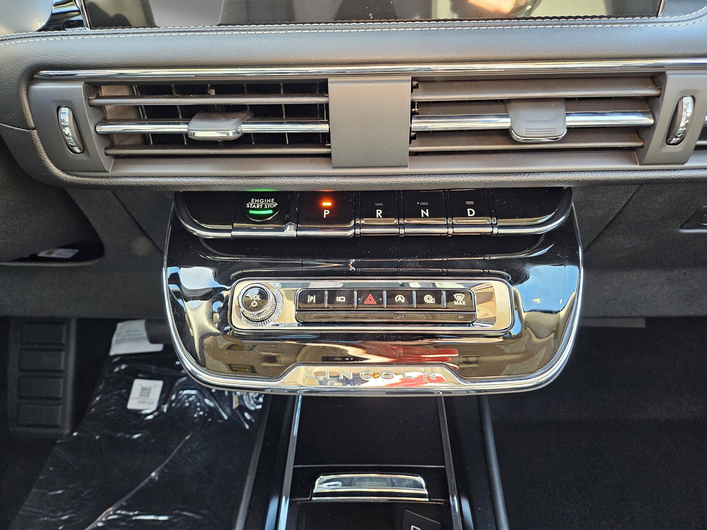 New 2026 Lincoln Corsair Premiere AWD/4WD image 21