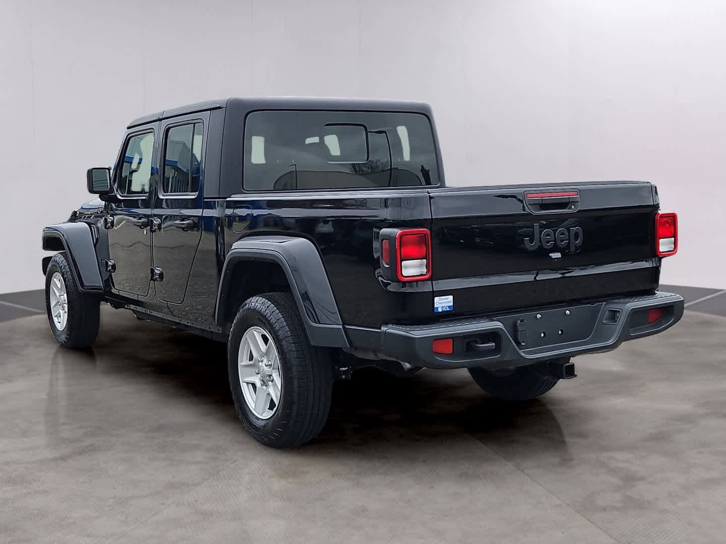 Used 2023 Jeep Gladiator Sport AWD/4WD image 6