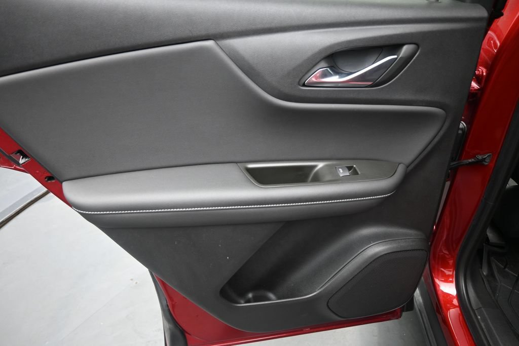 Used 2023 Chevrolet Blazer LT w/ Convenience Package FWD image 13