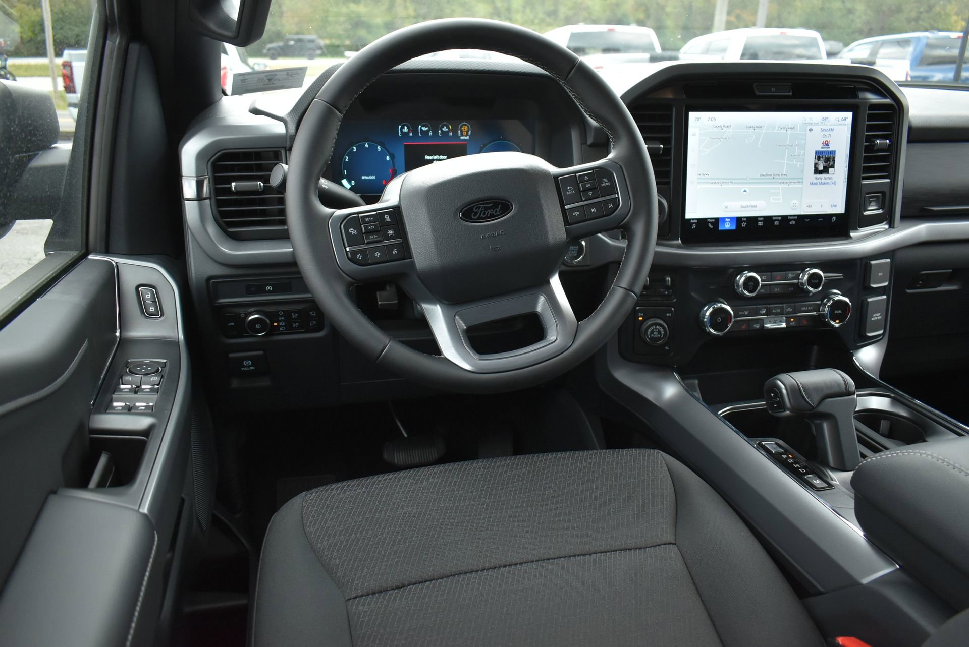 New 2025 Ford F150 XLT image 16