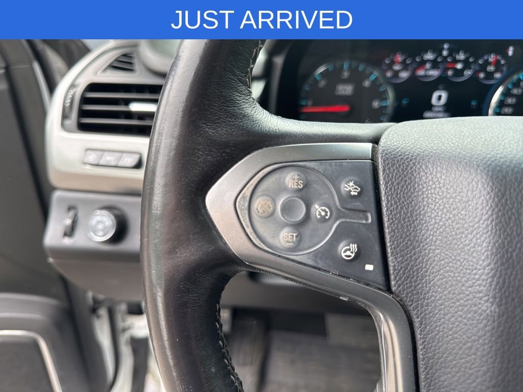 Used 2018 Chevrolet Suburban Premier AWD/4WD image 15