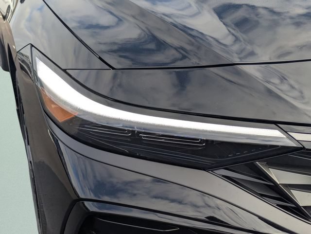 New 2026 Hyundai Elantra SEL Sport Premium FWD image 34