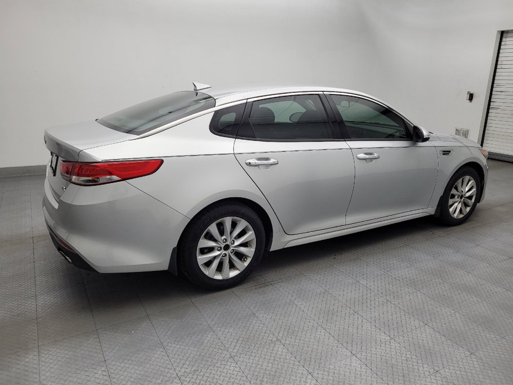 Used 2016 Kia Optima EX FWD image 10