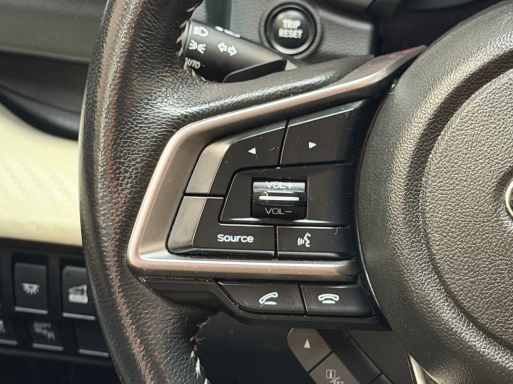 Used 2021 Subaru Ascent Premium w/ Convenience Package image 19