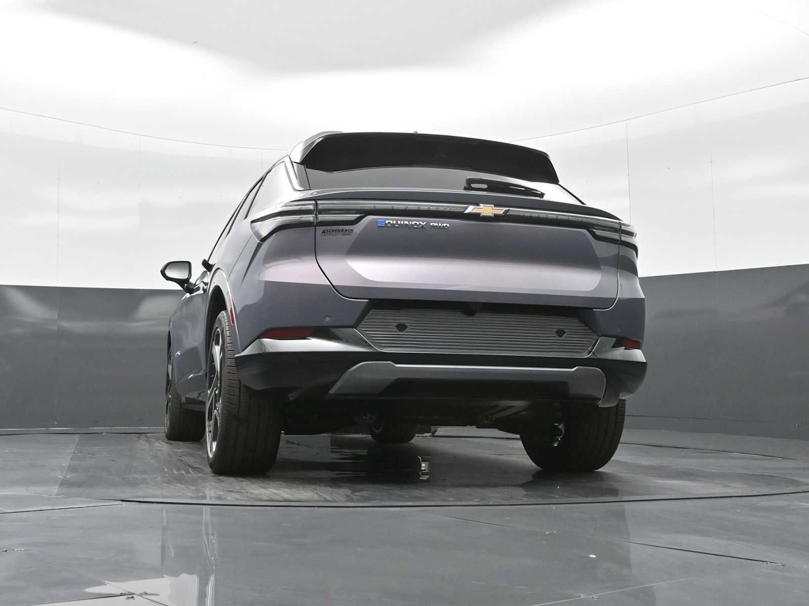 New 2026 Chevrolet Equinox EV LT image 23