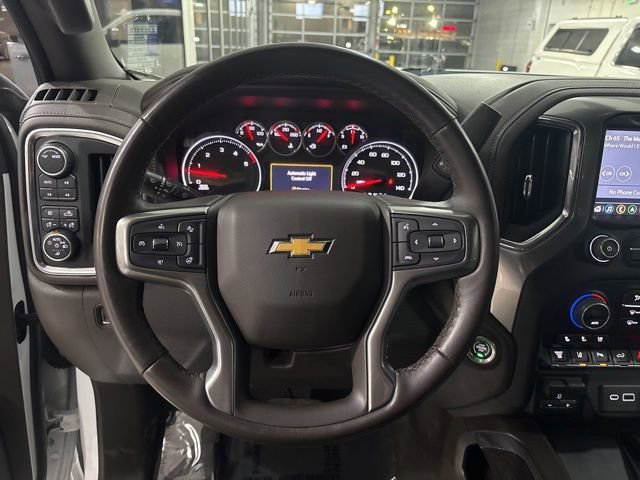 Used 2022 Chevrolet Silverado 2500 LTZ w/ LTZ Convenience Package AWD/4WD image 18