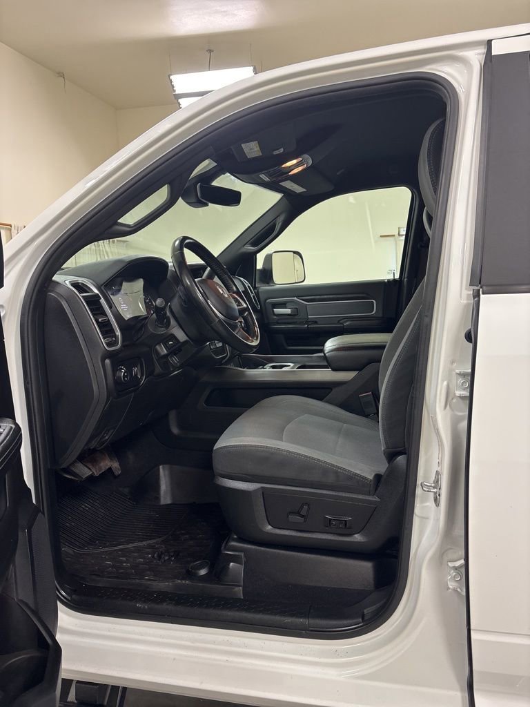 Used 2022 RAM 2500 Big Horn w/ Level C Equiment Group image 10