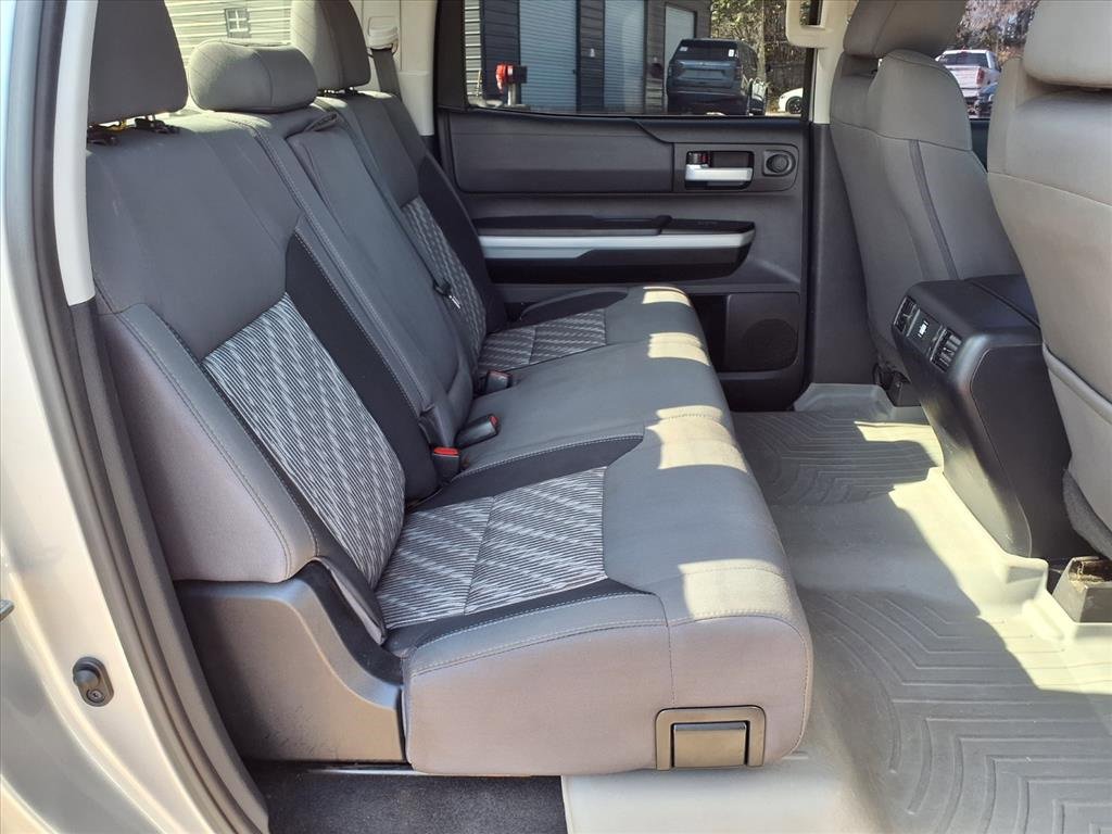 Used 2020 Toyota Tundra SR5 w/ SR5 Upgrade Package image 15