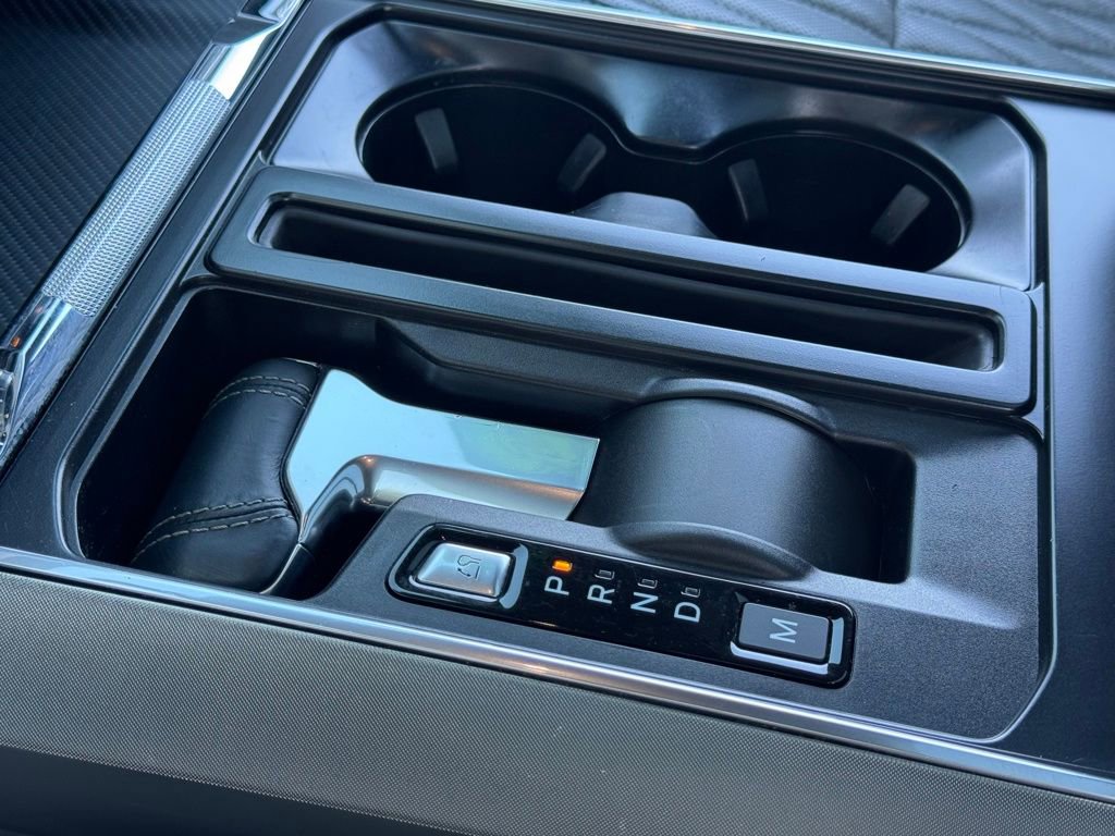 Used 2023 Ford F150 Limited image 24