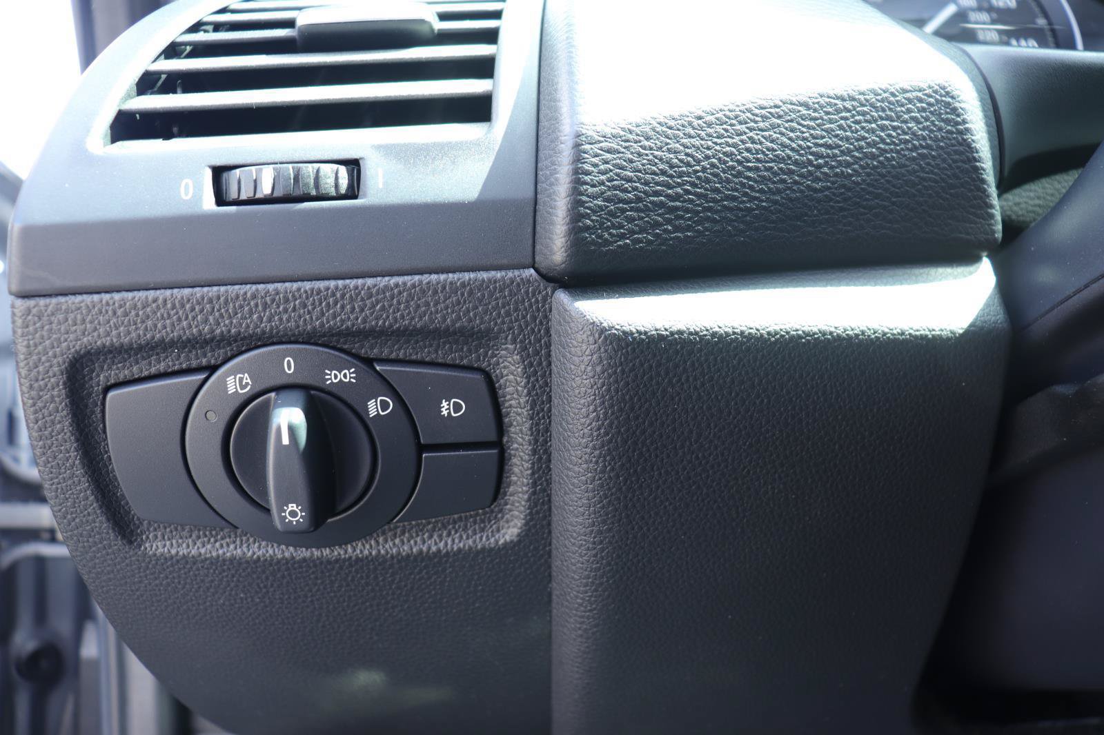 Used 2009 BMW 128i Coupe RWD image 19