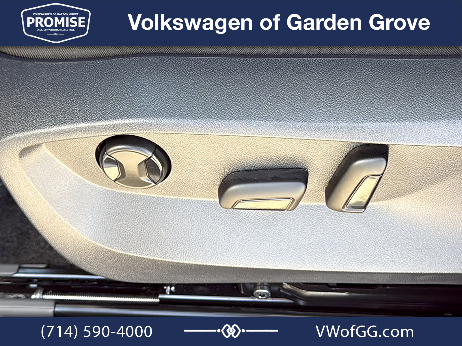 New 2027 Volkswagen Taos SE FWD image 13