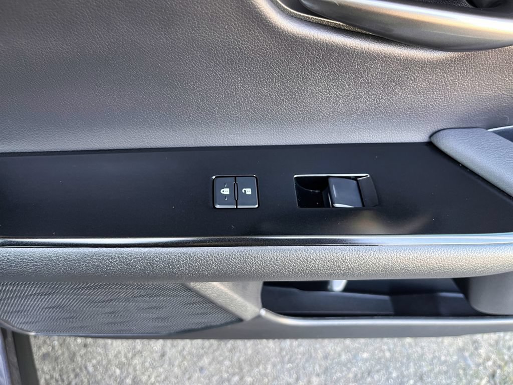 Used 2023 Lexus UX 250h AWD w/ Premium Package image 52