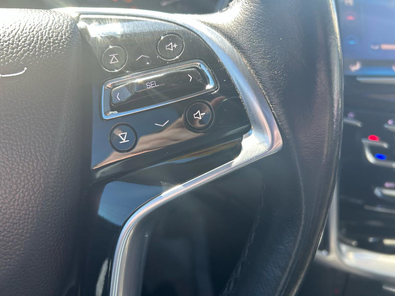 Used 2014 Cadillac SRX FWD image 20