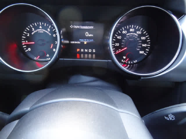 Used 2022 Ford Mustang GT RWD image 17