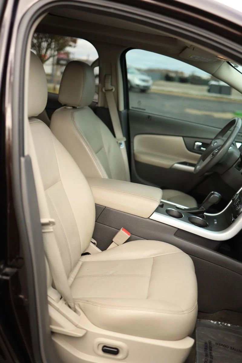 Used 2014 Ford Edge SEL w/ Equipment Group 204A FWD image 41