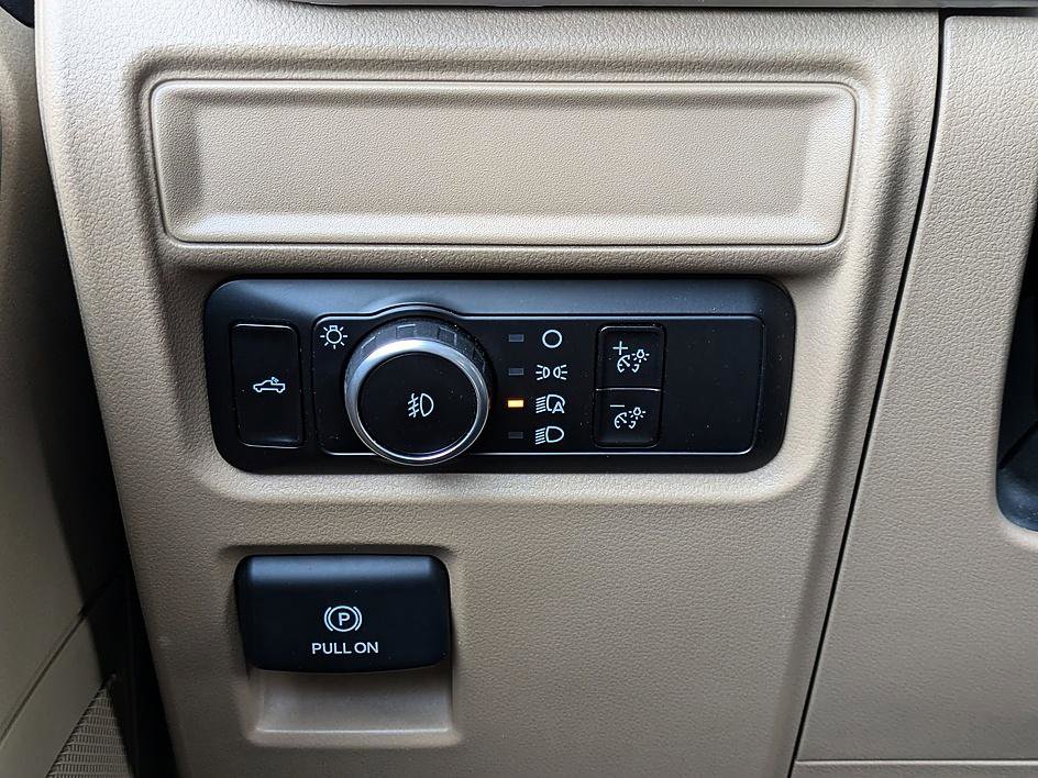 Used 2023 Ford F150 XLT image 16