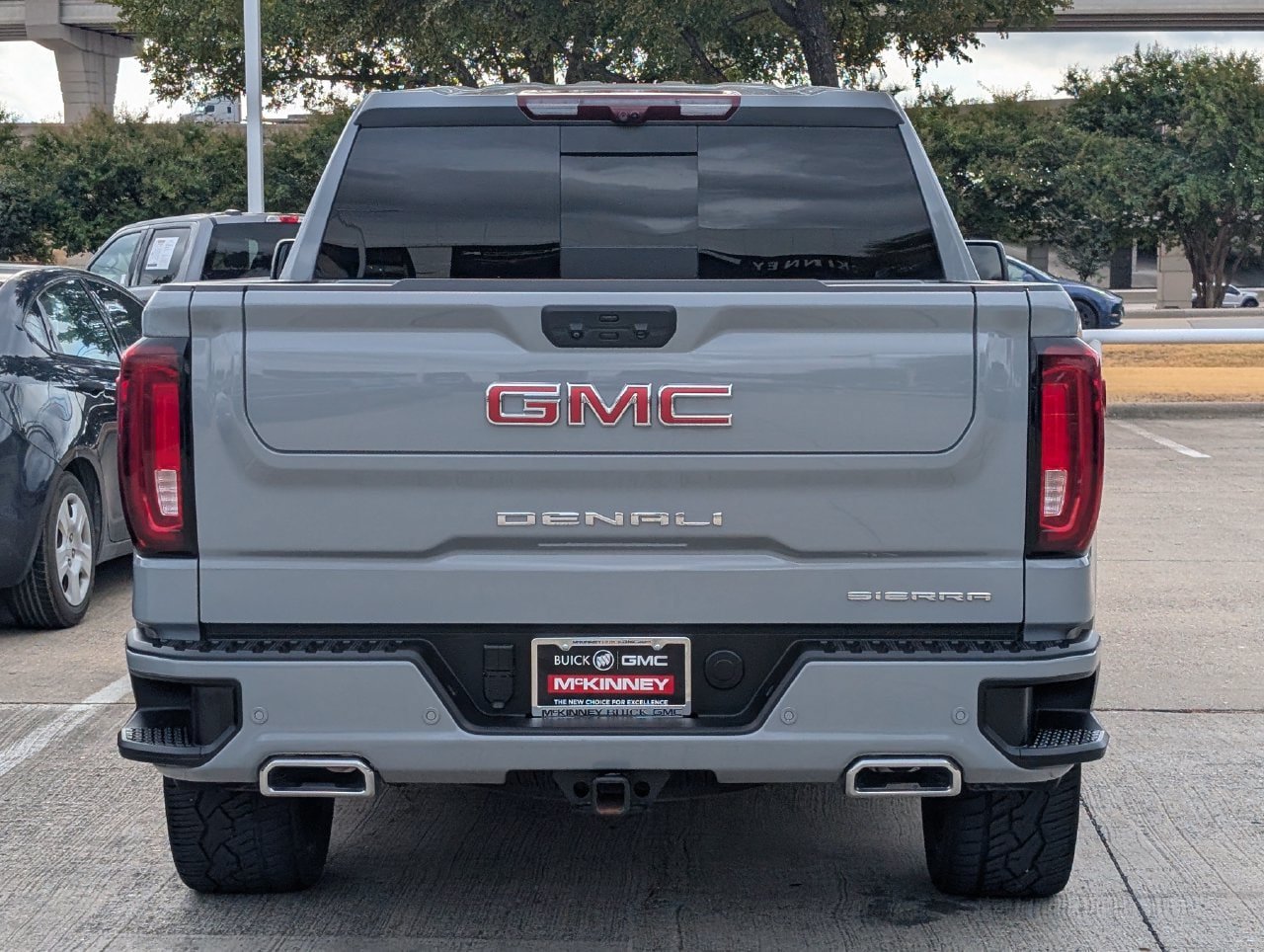 Used 2025 GMC Sierra 1500 Denali w/ Technology Package RWD image 5