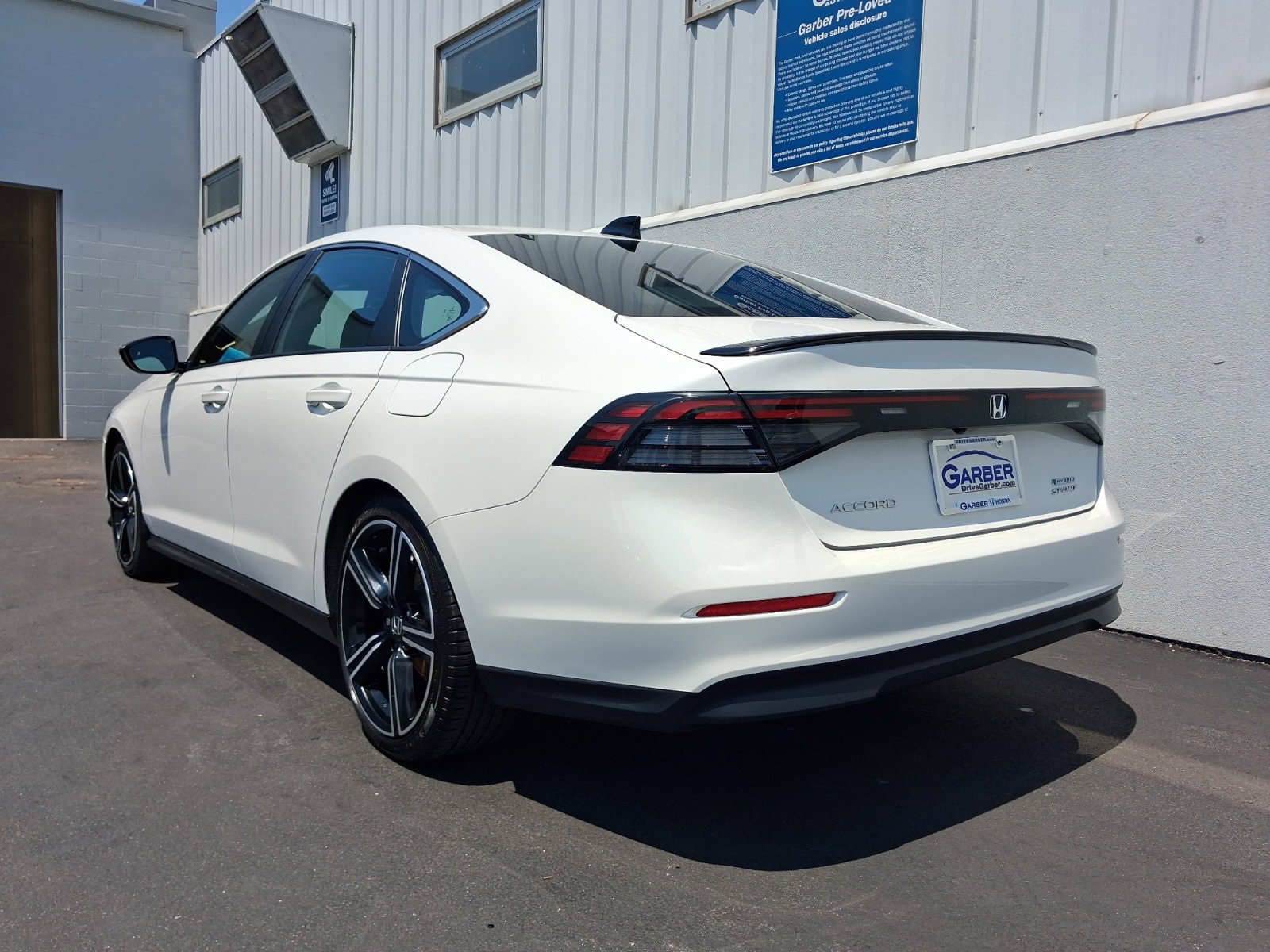 Used 2024 Honda Accord Sport image 3