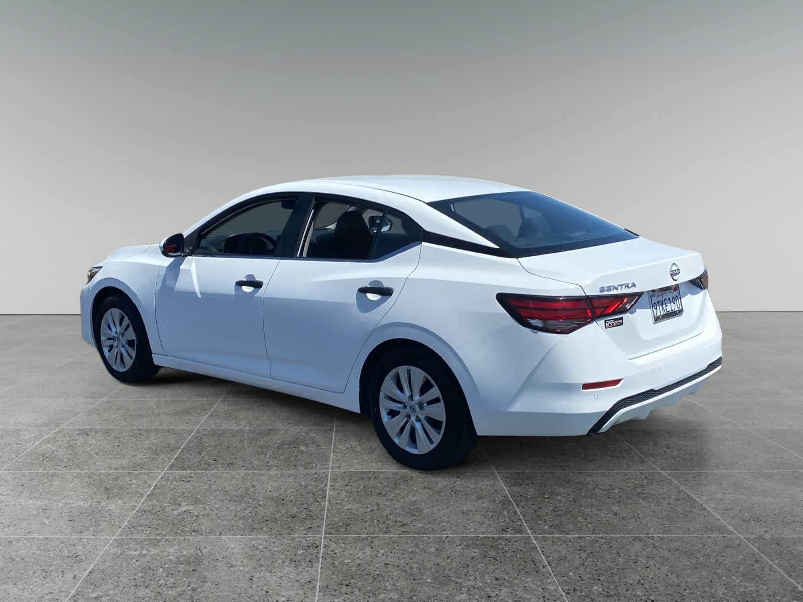 Used 2025 Nissan Sentra S FWD image 3