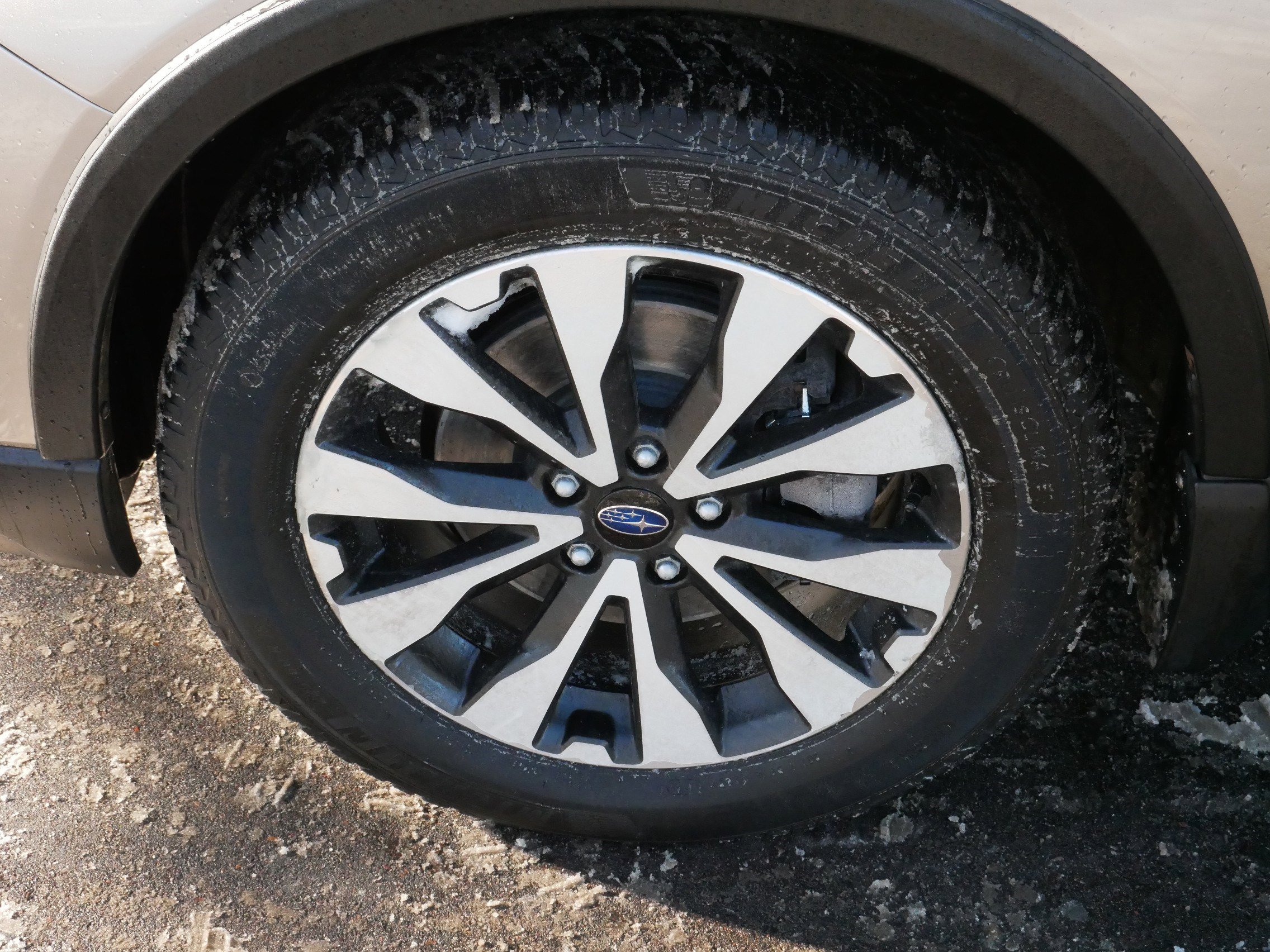 Used 2015 Subaru Outback 2.5i Limited image 15