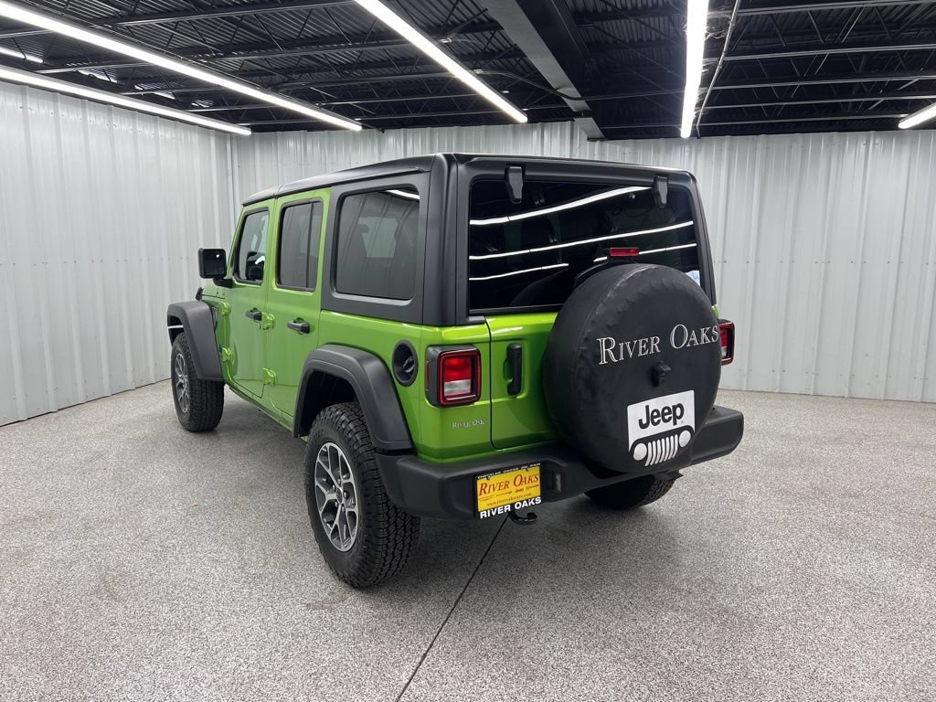 Used 2025 Jeep Wrangler Unlimited Sport AWD/4WD image 4