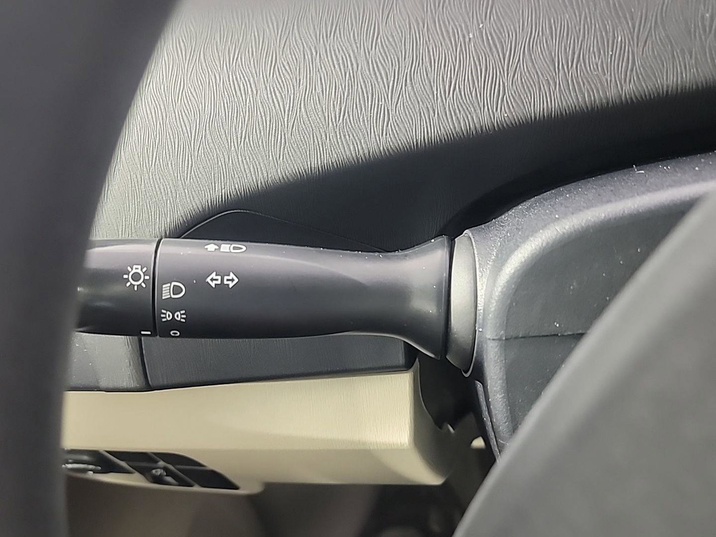 Used 2011 Toyota Prius Two image 26