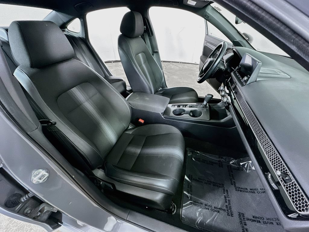 Used 2025 Honda Civic Sport image 12