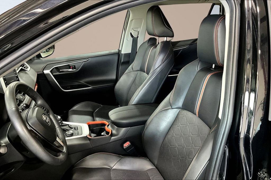 Used 2020 Toyota RAV4 Adventure AWD/4WD image 23