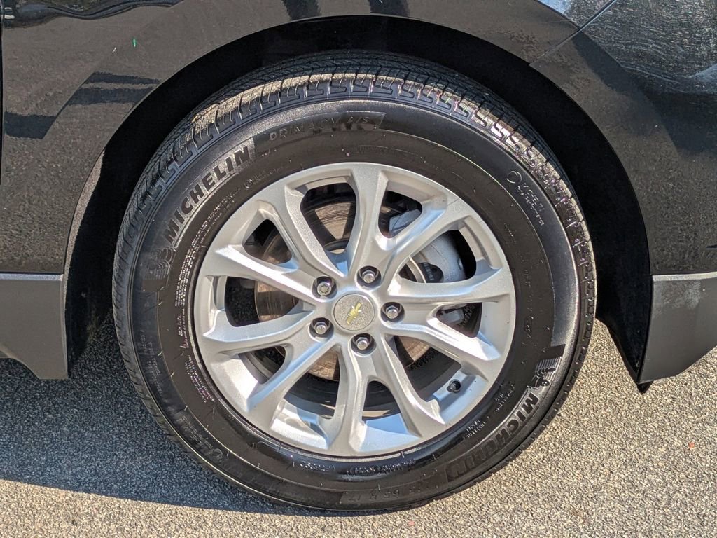 Used 2021 Chevrolet Equinox LT image 12